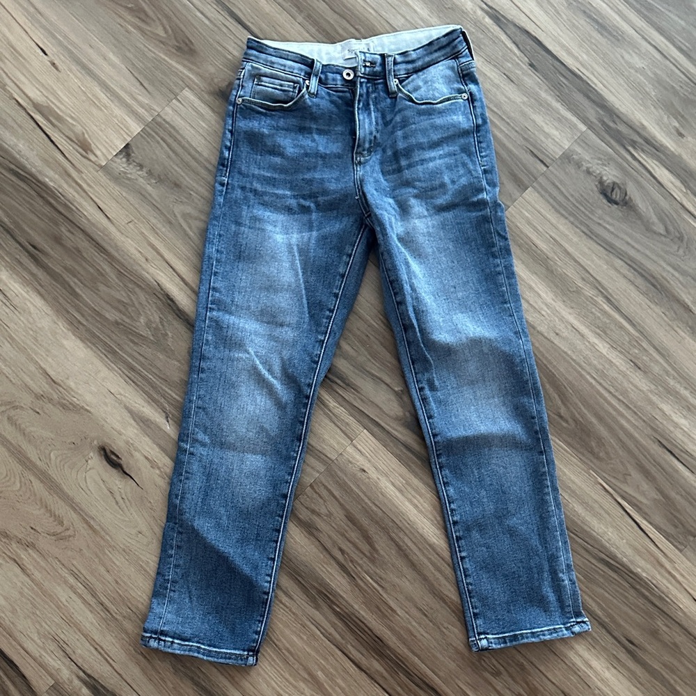 Special A Cropped Jeans